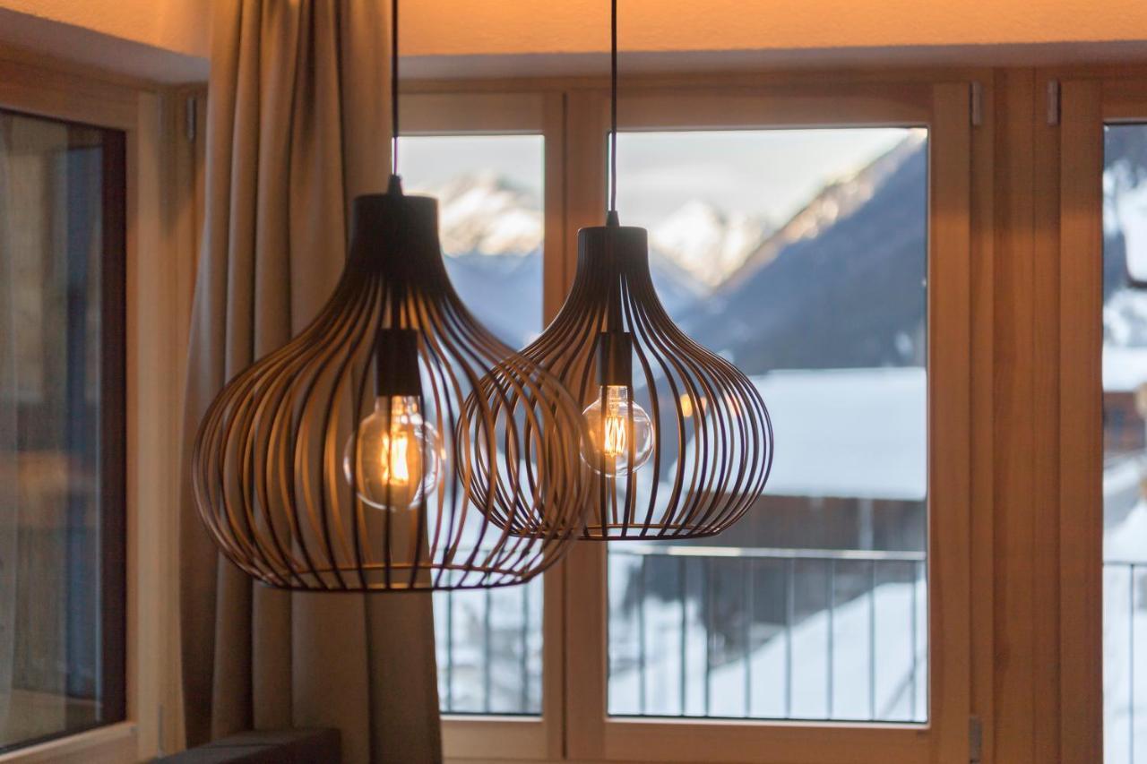 Hotel Apart Piz Mundin カップル エクステリア 写真